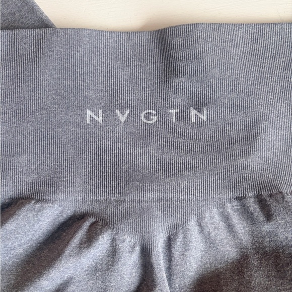 NVGTN Cold Brew High Rise Viral Contour Seamless Leggings - Picture 5 of 6